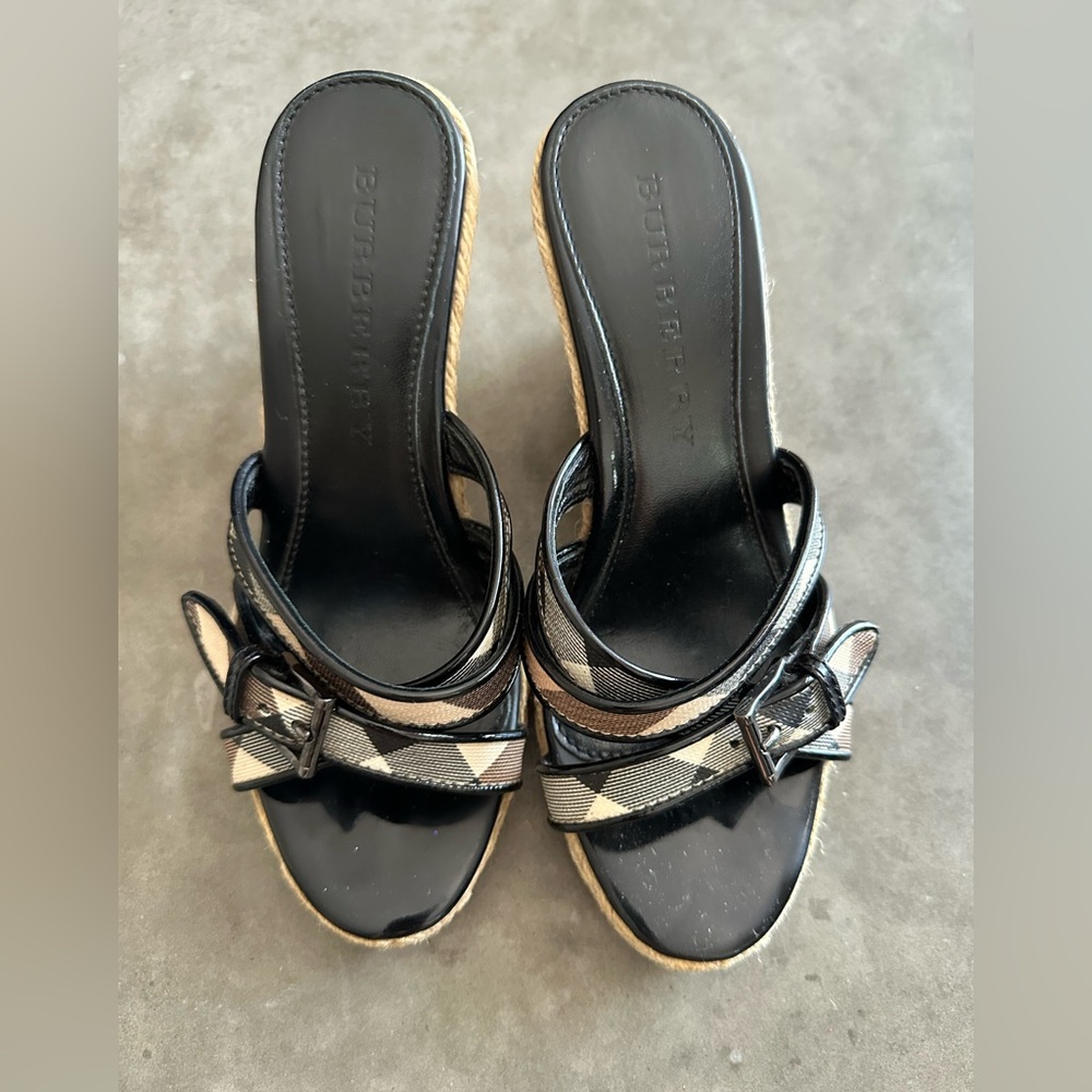 BURBERRY Authentic Nova Check Wedge Sandals 35